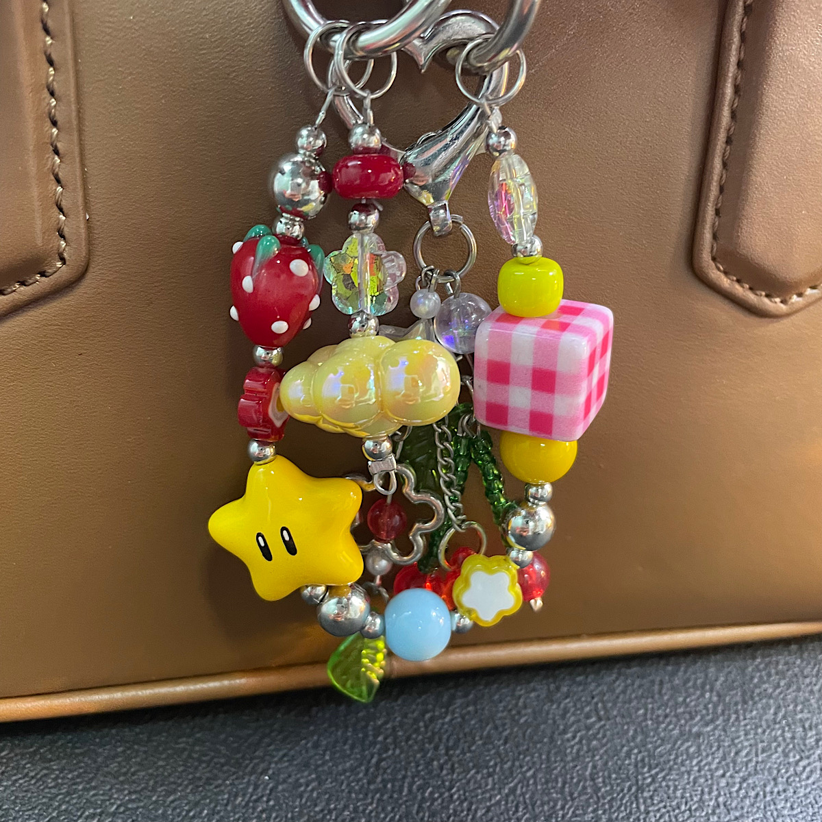 Mobile Phone Chain Color Bead  - Phone Accessories Wholesale ulasan dan harga
